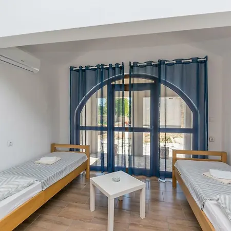Сasa de vacaciones House Paklenica Stone Ll Seline